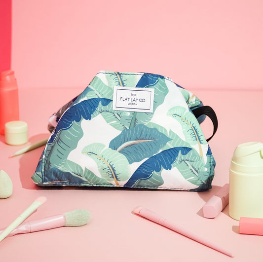 XXL Drawstring Makeup Bag in Tropical Leaves